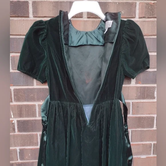 sabrina carpenter green dress 2000s Teal Green Chiffon Embellished Mermaid Gown, XS main image 1